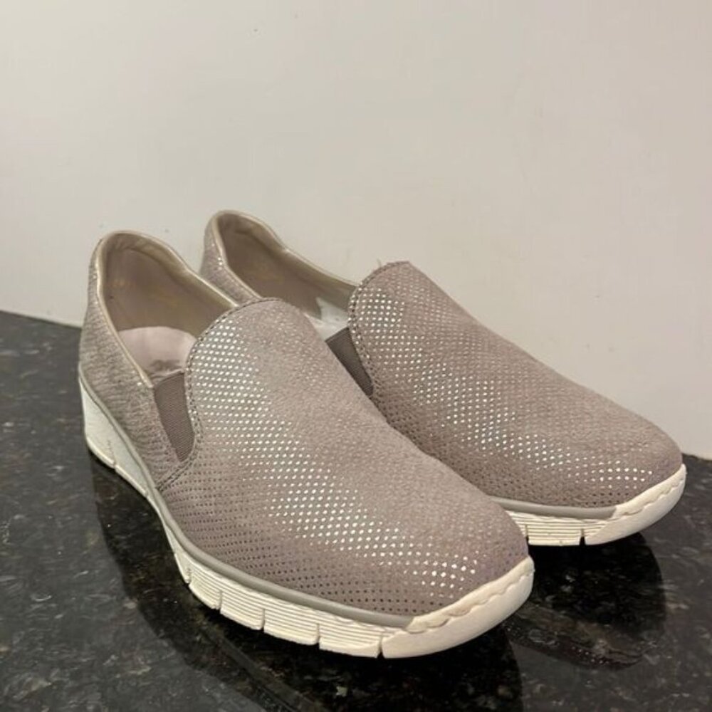 LADIES RIEKER LOW WEDGE LIGHTWEIGHT CASUAL SLIP ON SHOES Beige. S41